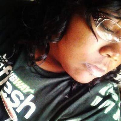 22!,TAK3N,Bii,FROM B.R.O.O.K.L.Y.N,NY BUT LIVIN IN E.D.G.E.W.O.O.D,MD START MY NEW LIFE ANYTHING ELSE LET ME KNOW!!=D