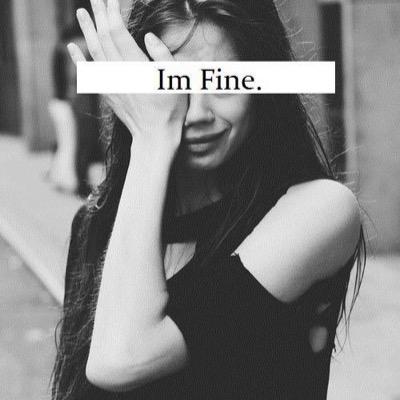 im losing my mind. and all i can do is keep quiet and smile