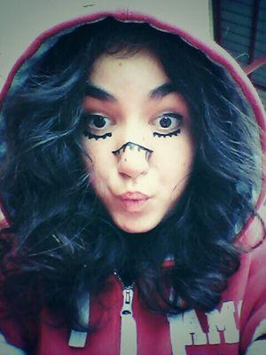 Lvl 25, aún no entiendo Twitter jeje
 ➺insta: lady_brea