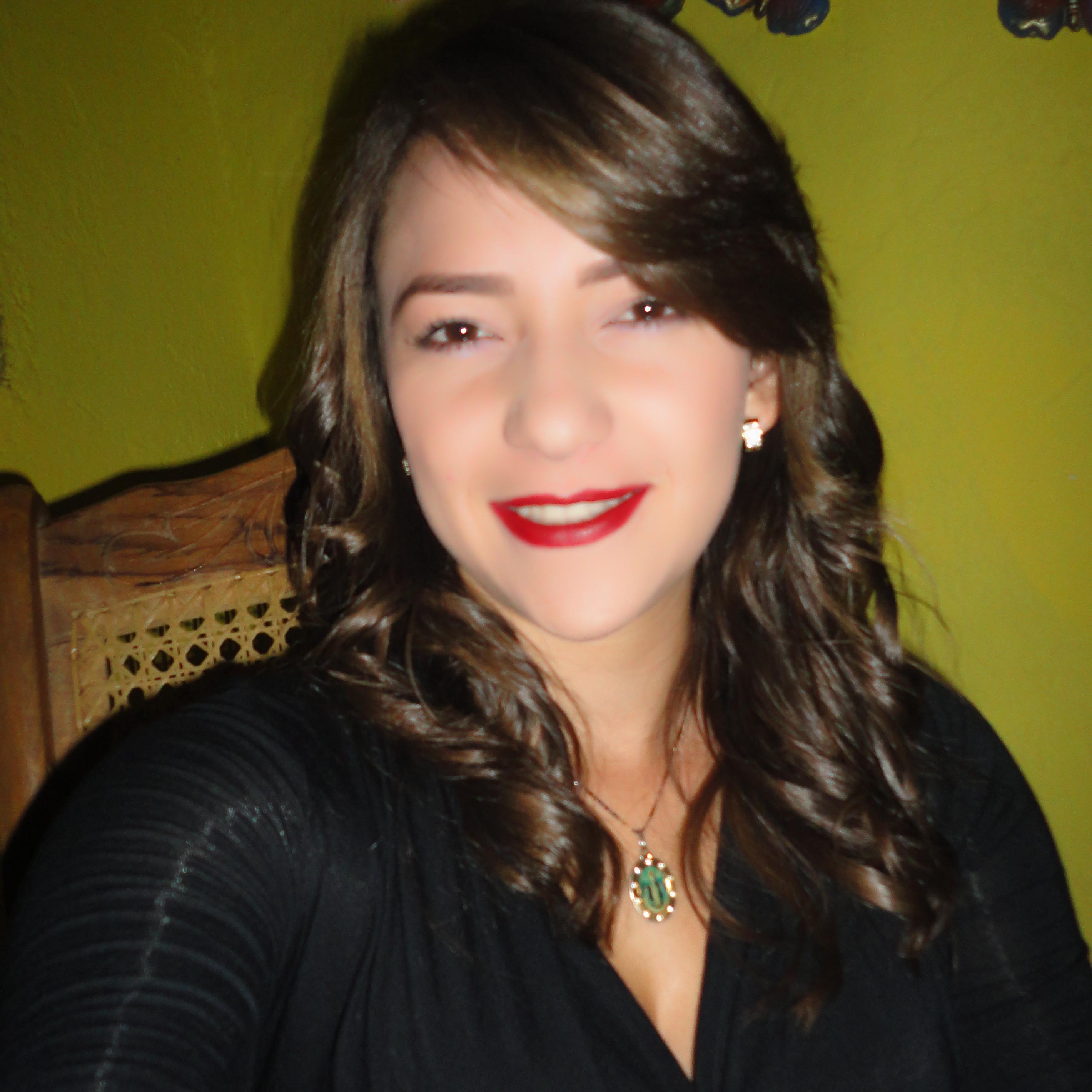 Solo tengo una sonrisa y espero una de vuelta. Corazón blanco RM♥