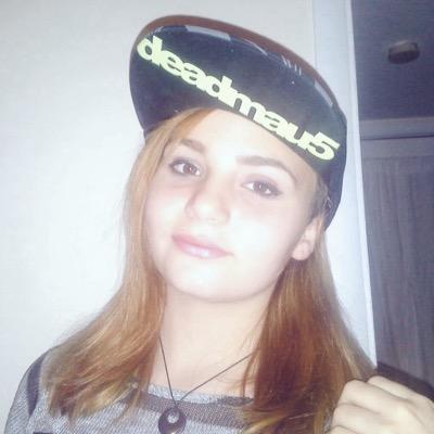 when people bully you its not because your bad its because they're jealous of what you have