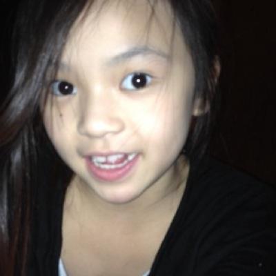 Hi!!!I love 2 broke girls thats my favorite show my mom got me into it.I love school somtimes but i am getting back to waking up early.Ugh I love wwe and scary