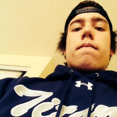 old accountd follow new one @dylandixon87
