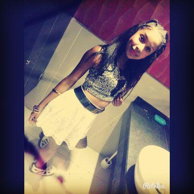 - Bailarinaa & Modelo 
-Fcb ; Perlina Cv Gevii
-InstaGram ; Perlina Cv Gevii
- Arroqante & Que :; 
- Profession; Azafata
