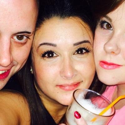 Kayleigh_jaynes's profile picture. Love all, Trust few, do wrong to none