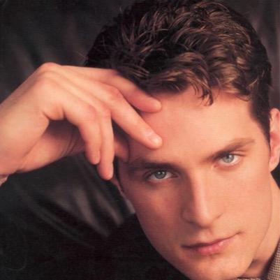 BizarroLaettner's profile picture. The satirical side of the most hated man in college basketball.