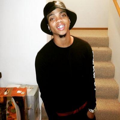 Follow me On IG Red_No_Pressure
New twitter Fuk Nigga
TakeOff
