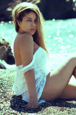 Heliianne's profile picture. Para ser grande , primero tienes que aprender a ser pequeño LA HUMILDAD ES LA VERDADERA BASE DE LA GRANDEZA