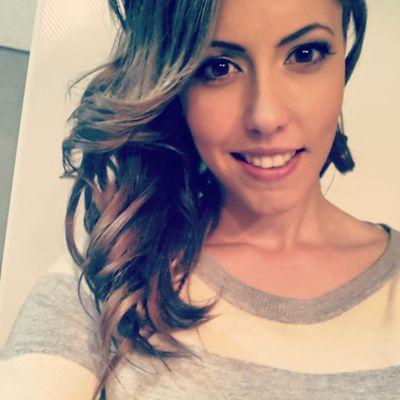 Diplomada en ADE, estudiando un MBA, 21 primaveras dando la lata a todo el que me conoce. Si de verdad te mereces algo ve y consiguelo, nadie lo hará por ti.