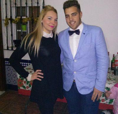 davisito450's profile picture. Feliz por tener ala persona mas maravillosa del mundo ami lado @angelesfonta tequierooo