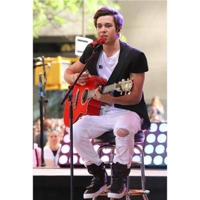 •||This account is of Dominican mahomies, hopefully Austin come soon, do not lose hope and have faith in God✽||•