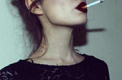 ✖