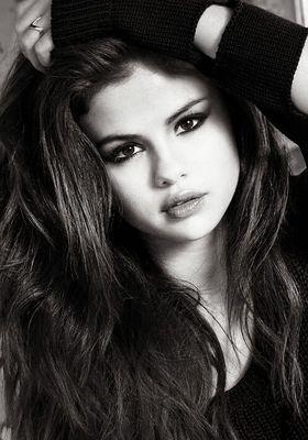 ¿Quieren seguir leyendo la fic en Tw? Sigan a @NIA4LLGIRLFRIEND, mi cuenta nueva. Las espero