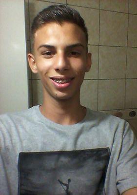 Alegre , Ousado , Sincero , Corinthiano  ! Quér saber mais ? Siga-me , e conversse cmg ! ;Pp #IRMANDADE 3