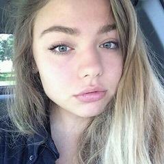 ola, acabei de lhe dar follow gratis agora vc poderia seguir a @laurenojenta ??? esta em meta pfvr nao ignora agradeço desde ja