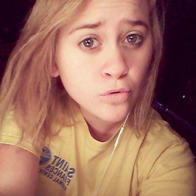 im 18 & im just a laid back kinda girl♡♡