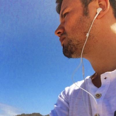 Manualeoil's profile picture. Licenciado en comunicación. Community Manager.