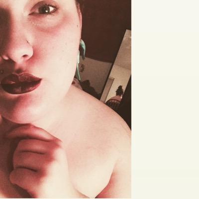 LostAngel98's profile picture. Aryanna. 16. HBHS. Junior. choir geek. #fangirl.