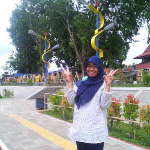 uswah_khasanah's profile picture. I love Allah, I love my Rasul, I love my family, and I always caring for other, .... ;) also always cemuungudd ;))