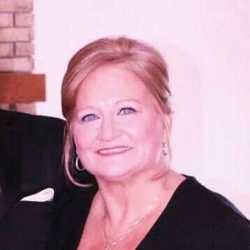 Married to Bob Robson 35 years. Have three children. Joe Robson Kim Robson Johnson and Alex Robson