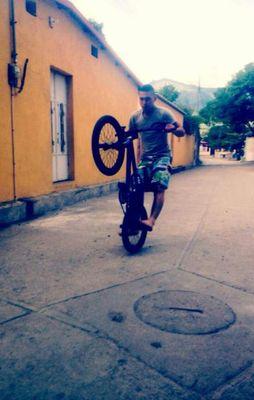 OlivaKeny's profile picture. 