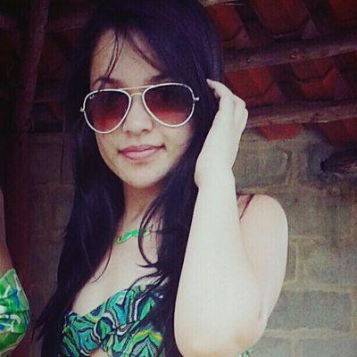 Instagram: @geisianeramosb                        Snapchat: geisianeramosb
