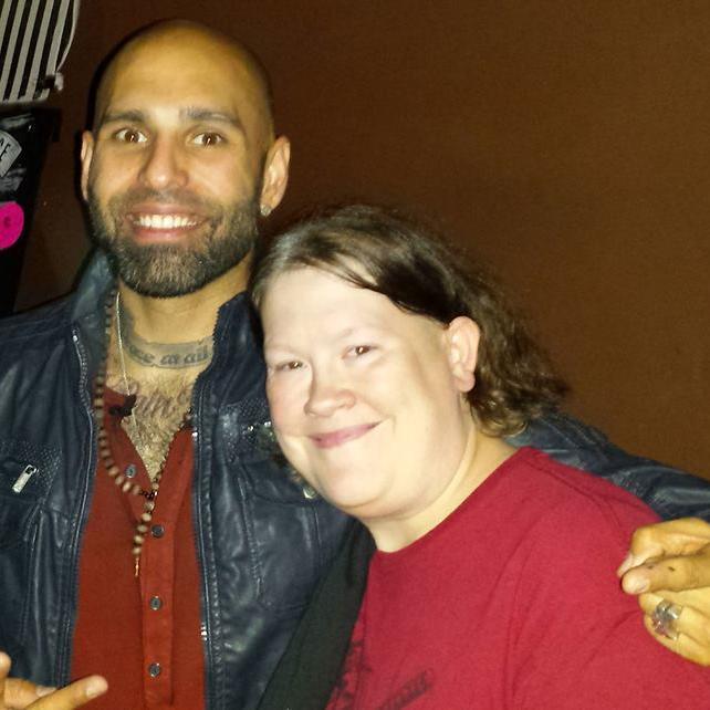 SarahFiack's profile picture. Mom of 3 and married to my guy for a long time. I love art & getting to know the artists :)