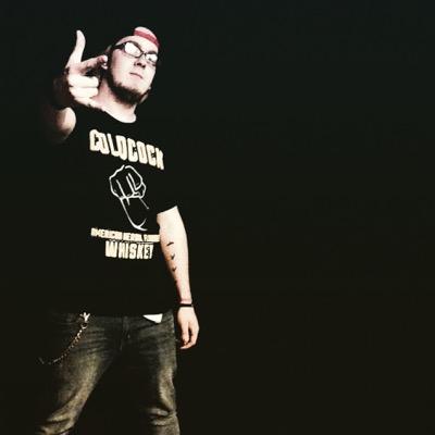 PoynteAndrew's profile picture. Guitar player for @POYNTE. Happily married, with an awesome 4 year old son. Get at me on Facebook! I'll talk to anyone about whatever!