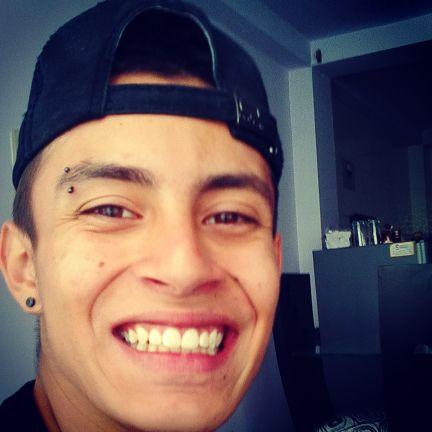 Milton Fabian Hernandez Cifuentes♥América de calí♥ ♥  MADRE Y DIOS♥