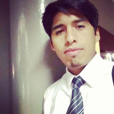 Ingeniero Civil, UNI .Me gusta viajar y  jugar al futbol. #PichangaDeLosSabadosPromo. Hincha de Universitarios de Deportes (U) Rumbo a la estrella #27.