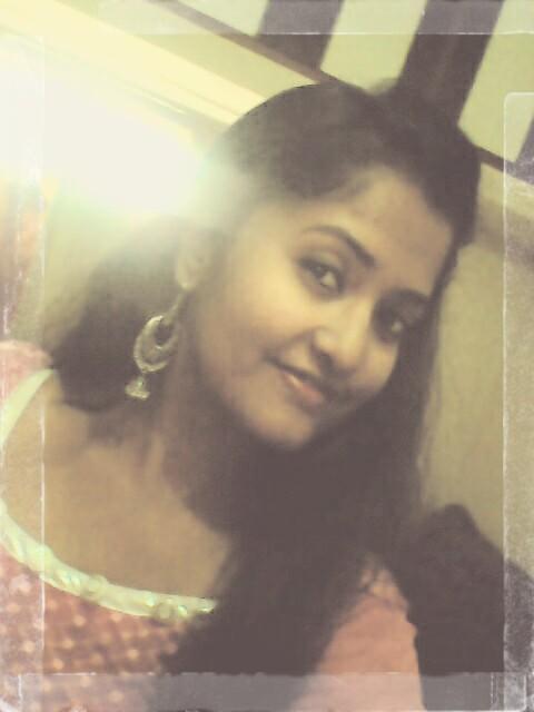 Just a student yet... but have great craze for Bollywood, Science and novels...