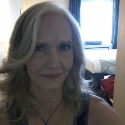 aprilsea's profile picture. 