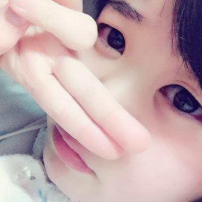 k-popボーイズ SHINee→テミン EXO→チェン 東方神起→チャンミン k-popガールズ Apink→ナウン 少女時代→ソヒョン (特にSHINeeが好きです。) 最近三代目LOVE
小6です！