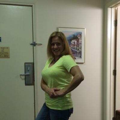 806lisag's profile picture. 