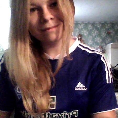 Soy hincha de futbol

#FCDK #FCB 

Cada día un paso más.

#MV4
#JT
