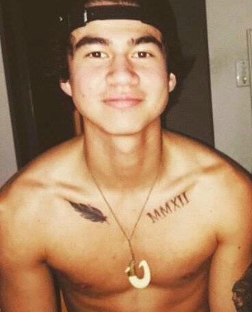 I am a big fan of Awkward and One Direction and I love 5 Seconds Of Summer..1D 4ever..  ♥ NIALL HORAN♥♥Calum Hood♥. 1D .5sos .TEENWOLF... 5sos♥