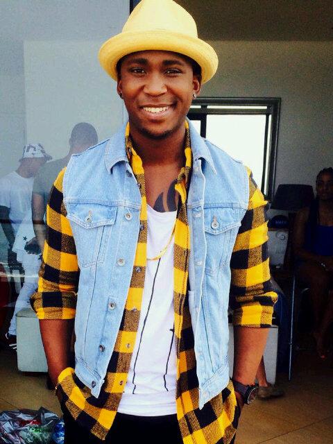 Follow the main man @NaakMusiQ♡We love and we will always support him!!!♡