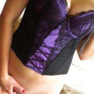 lolita_girlii's profile picture. *i´m a bi horny girl *28 years old *love sex *New on Twitter. #sexy amateur #selfies and #hot mobile shots #18+ only *Follow me for nudes x