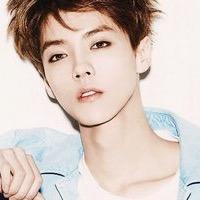 Luhan (@overhan90) Twitter profile photo