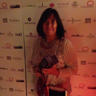 heavensandra's profile picture. 