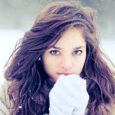 Teenage daughter of Dr Frankenstein aka Dr Whale in Storybrooke. Wants to be a surgeon. | OUAT RP Acc