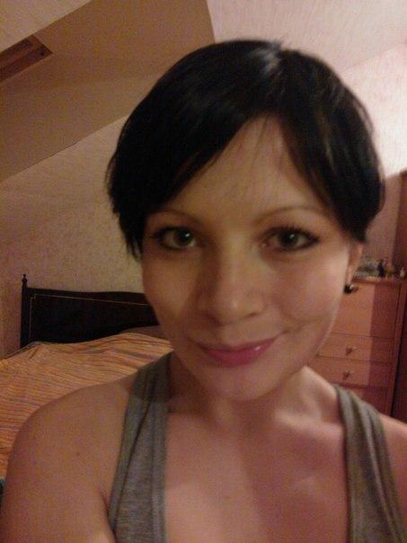 jybynytowed's profile picture. 