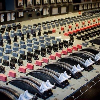 Making Record - Specialising in Recording, Mixing, Production and Teaching