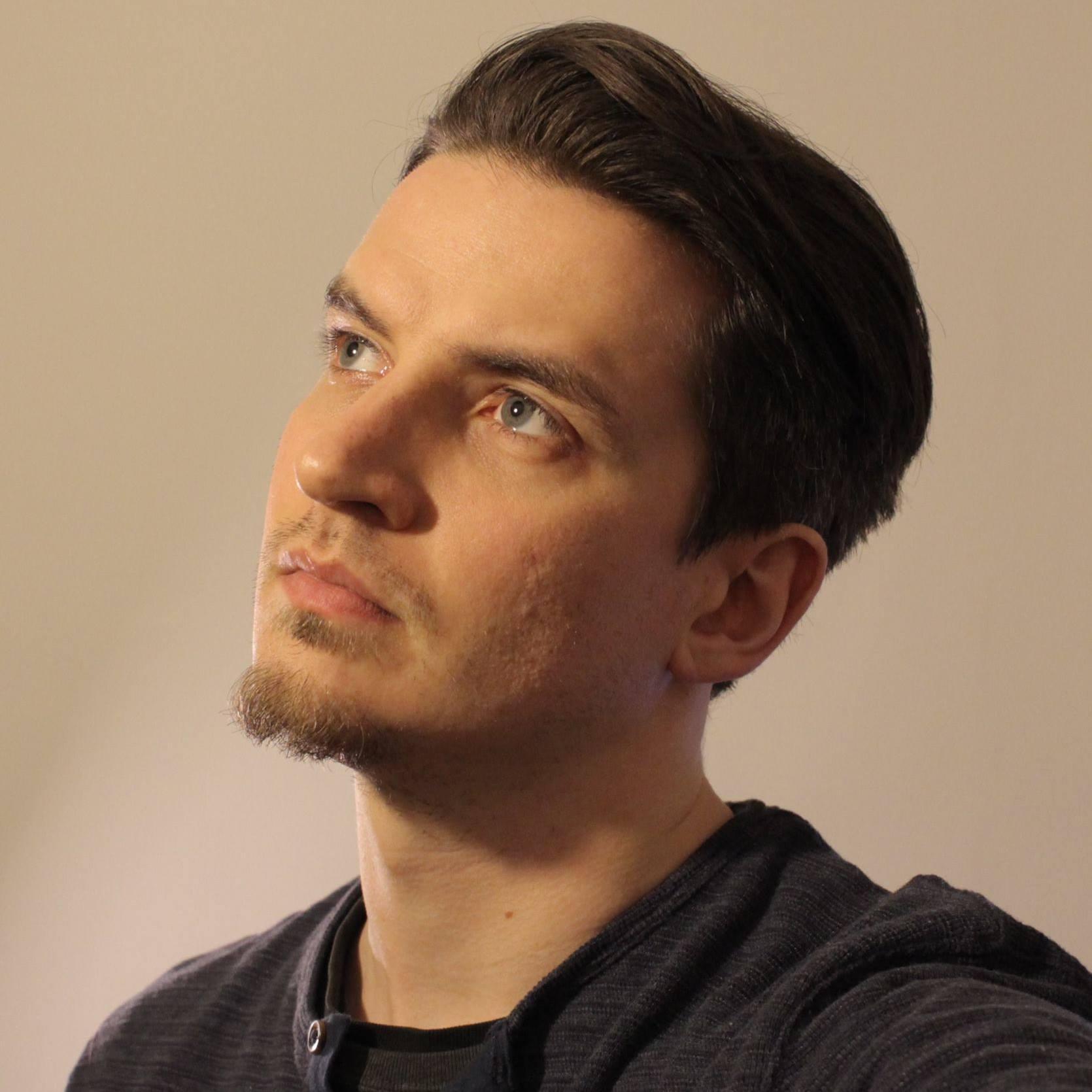 YossarianSam's profile picture. please follow my live account @samuelrae_