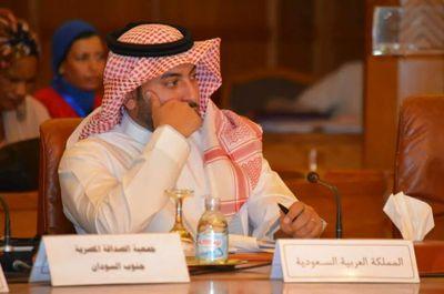 رافقت الرحالة الامريكي @PaulSalopek في رحلته حول العالم في جزء السعودية | عضو مجلس إدارة الاتحاد العربي للشباب والبيئة | مدير عام @saudiahadith