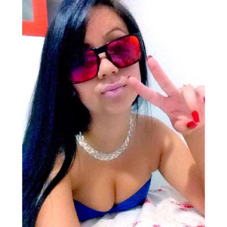 Açucar o caralho. mamãe me passou pimenta ♪ ♪