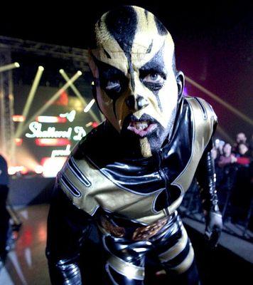 You'll never forget the artist formerly known as Goldust. We must grasp the cosmic key again. [Claimed. #WWZ. Not affiliated with the real @Goldust.]
