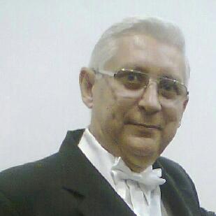 Corretor de Imóveis / Administrador de Empresas  / Maitre / Avaliador Nacional / Juiz Arbitral.