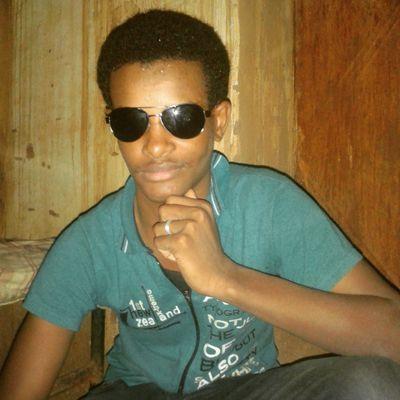 ‏‏ﻭﺍﻟﺤﻘﻴﻘﺔ ﺍﻟﺮﺍﺋﻌﺔ ﺇﻧﺖ ..
ﺷﻦ ﺑﺪﻭﺭﻙ ﺻﻮﺭﺓ ﺑﻨﺖ ..
ﺷﻠﺖ ﺭﺳﻤﻚ ﻭﺍﻷﻧﺎﻗﺔ ..
ﺇﻧﺒﻬﺮﺕ ﻭﻏﺒﺖ ﺳﺎﻋﺔ ..
ﻳﺎ ﻣﺎﻫﻞ ﻭﻋﻤﺎ ﻋﻴﺪﻙ ..
ﻣﺎ ﺑﺮﻳﺪﻙ ﻭﺯﻱ ﺭﻳﺪﻙ ..
ﺍﻟﺨﻄﺎﺏ ﺍﻟﻨﻤﻘﺖ ﻛﻠﻤﺎﺗﻮﺍ ﺇﻳﺪﻙ ..