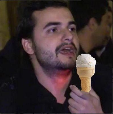 carlosibila's profile picture. Artista del disegno di legge.